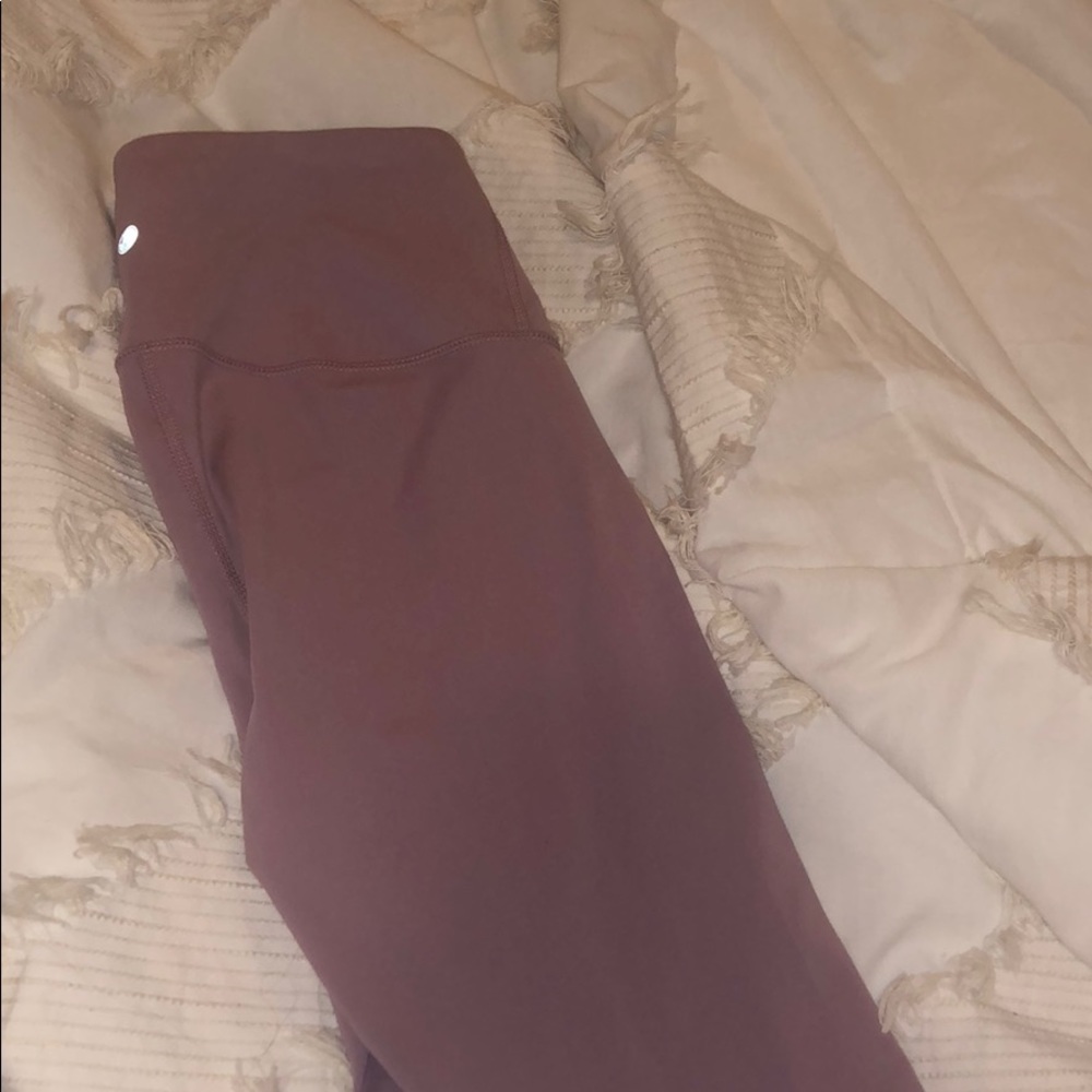 yogalicios muave 7/8 leggings.